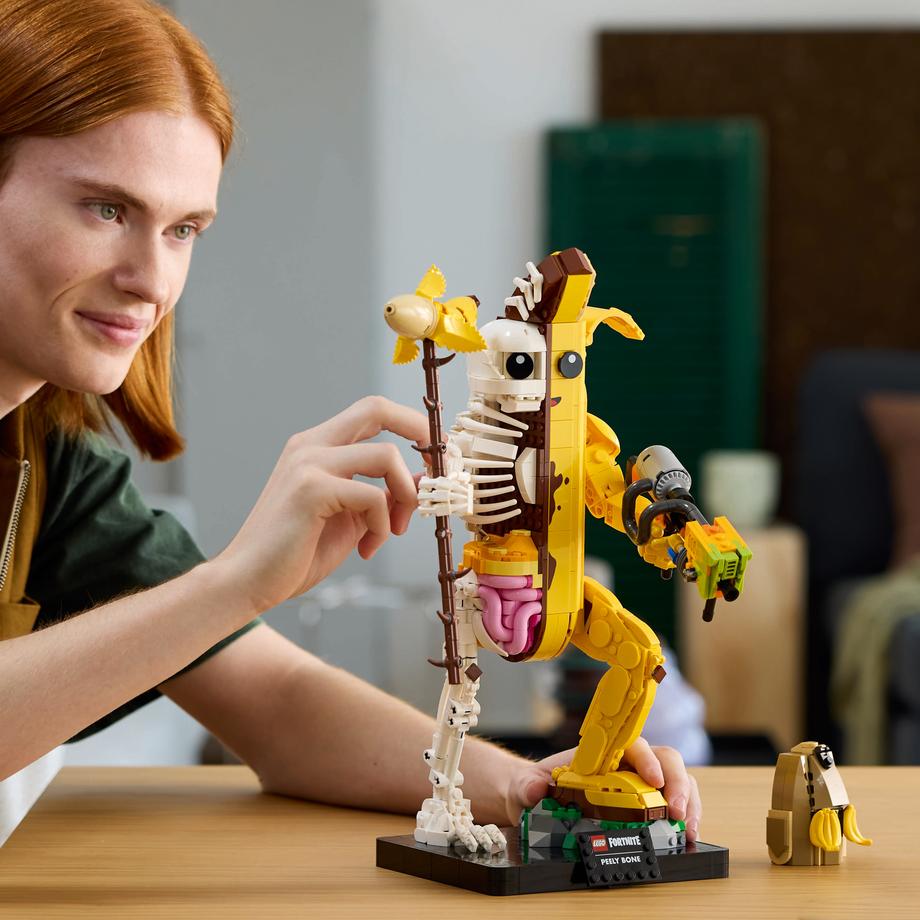 LEGO Fortnite Peely Bone